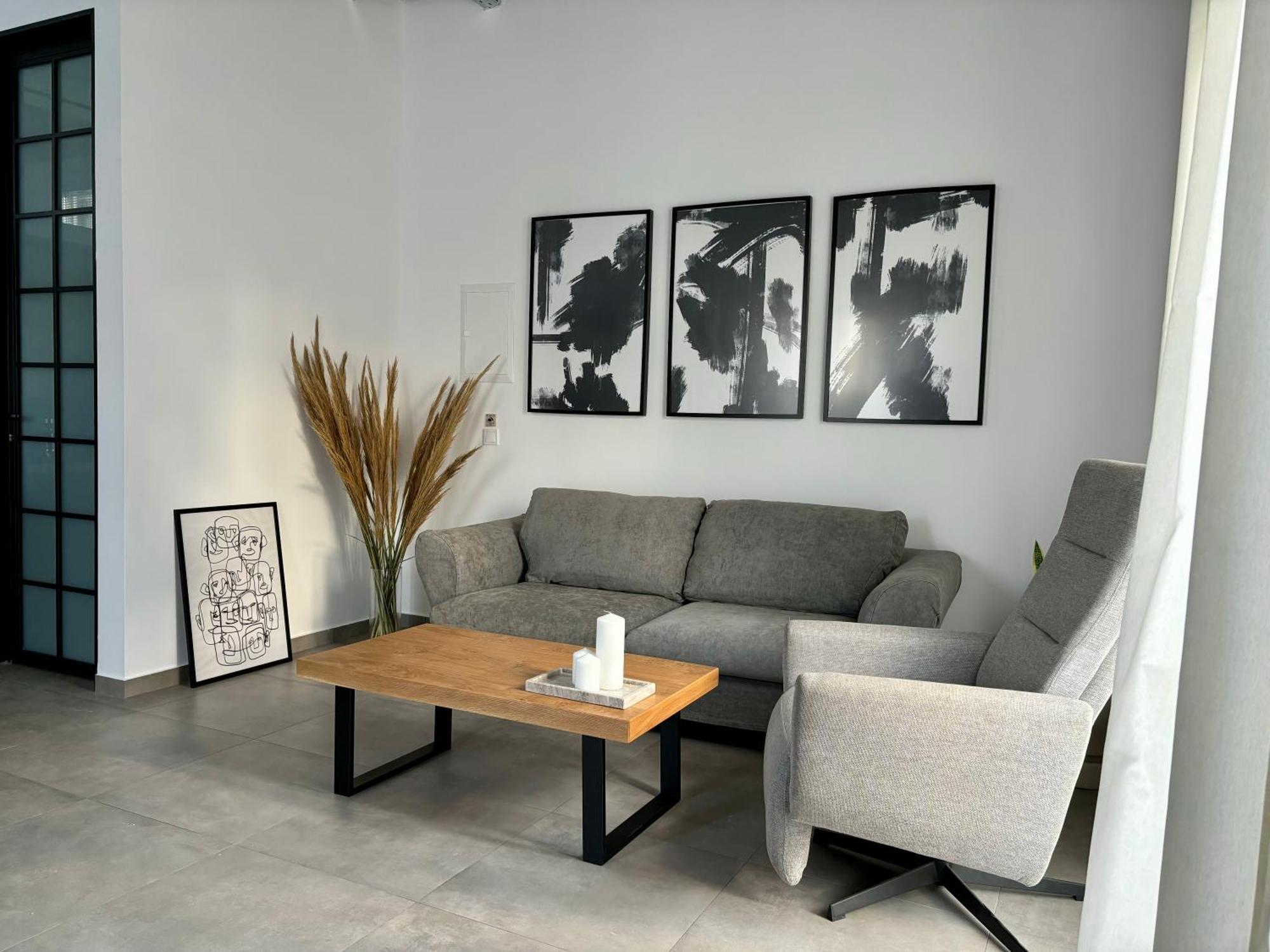 Industrial Loft Comfort Living * Héraklion